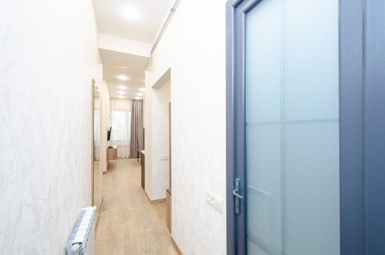 15. Double Room Apartaments With Fresh Style Jerevan Buitenkant foto